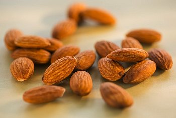 Almonds are one of the healthy nuts to snack on