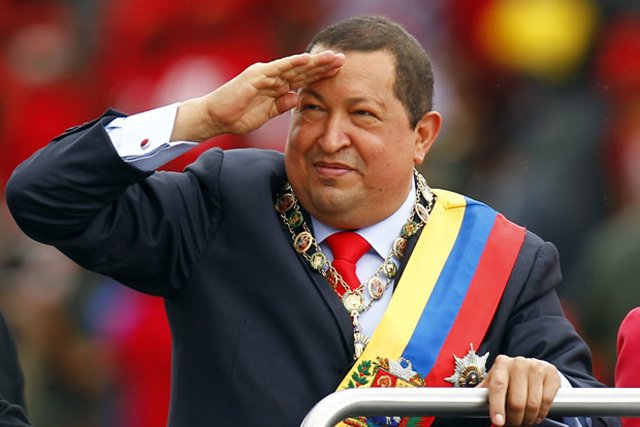 Hugo Chavez salutes