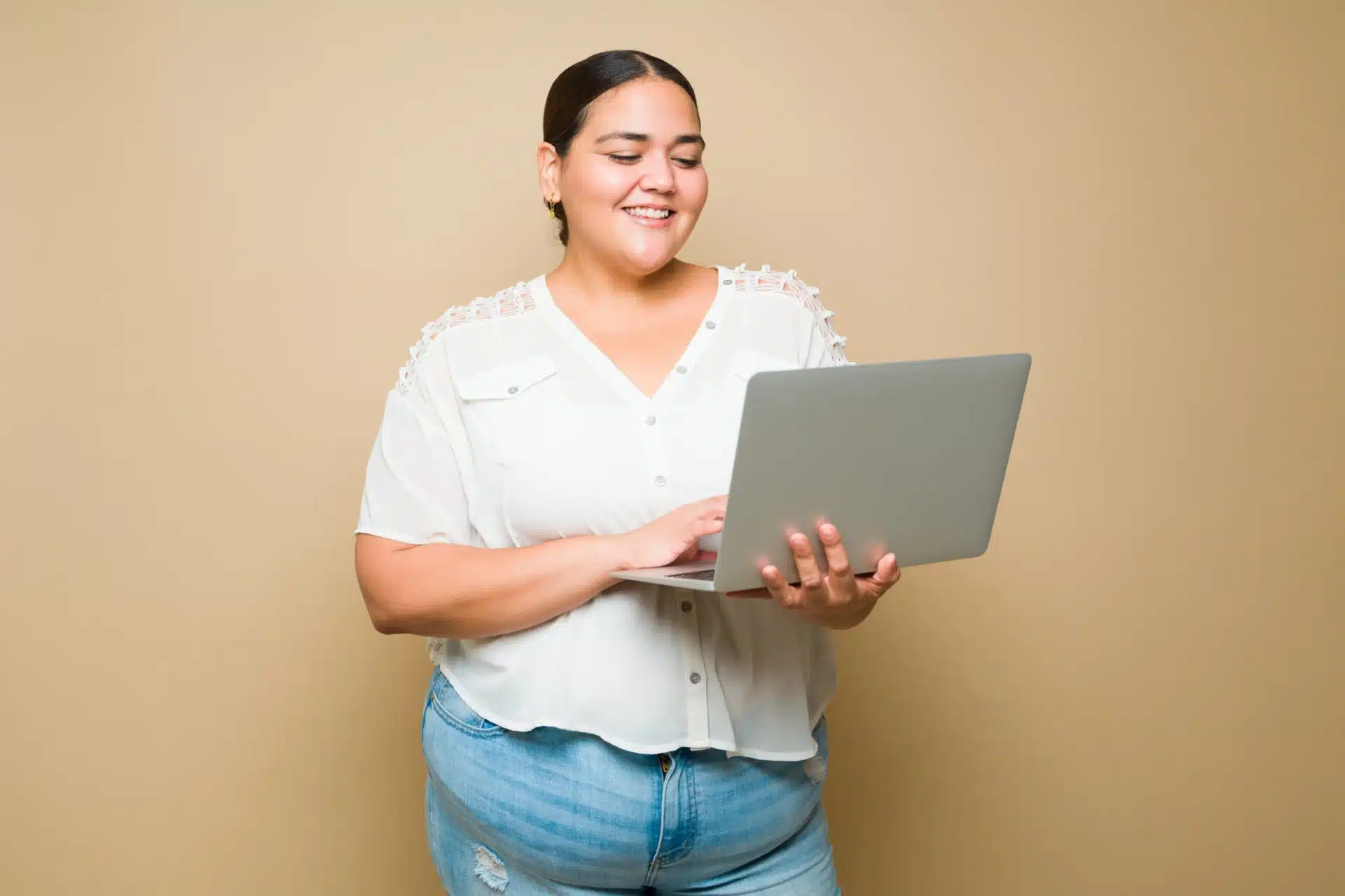 Amplificando Voces: Transformando el Cuidado de la Obesidad a Través de Perspectivas Comunitarias