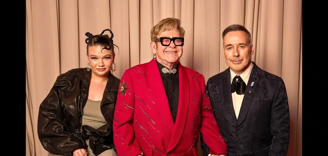 Noche “Desordenada” con Lola Young y Elton John: la fiesta post-Oscar que recaudó 10,6 millones de dólares para acabar con el VIH/SIDA